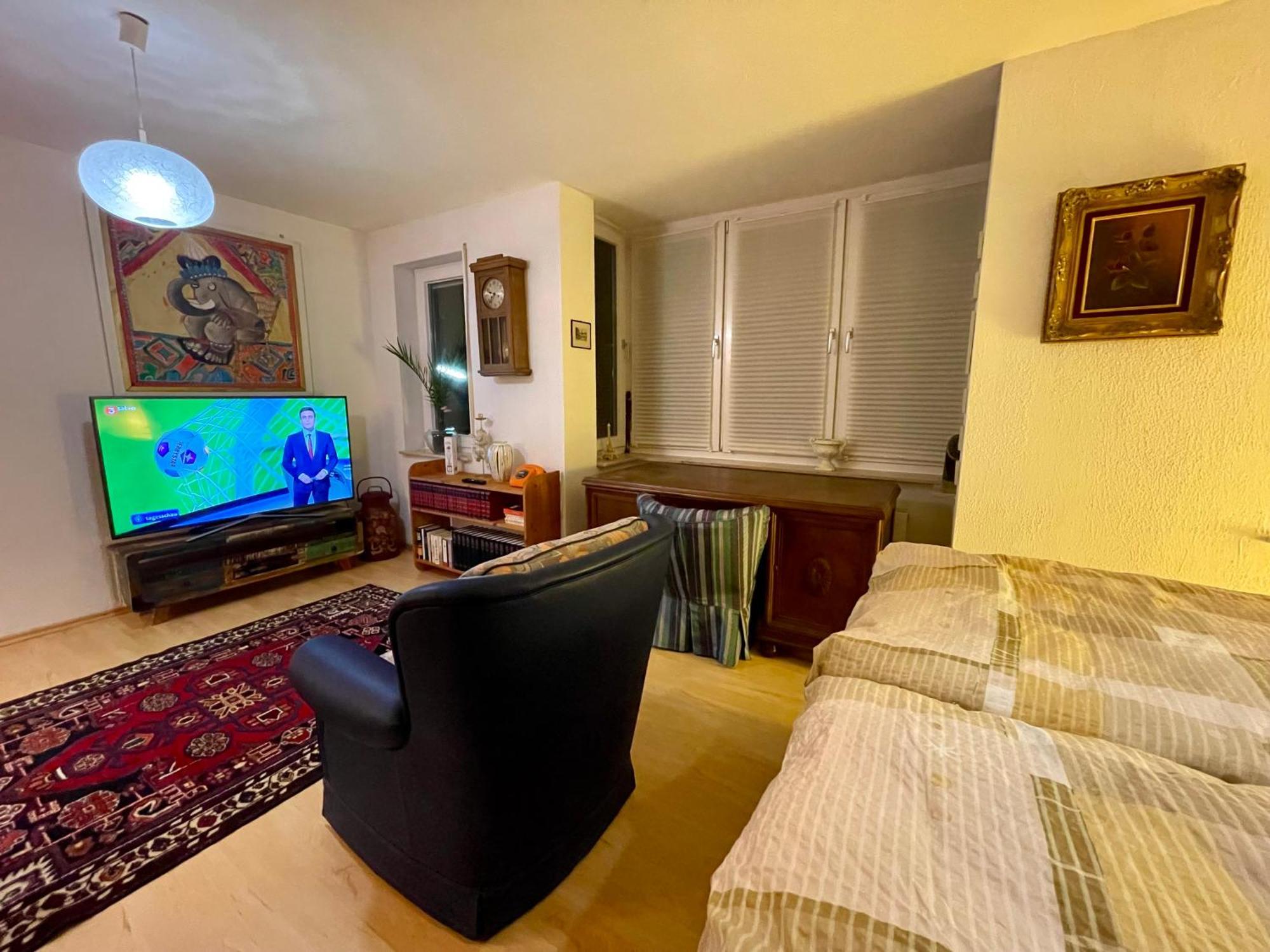 Wunderschoenes Apartment Im Zentrum Goldstadt Pforzheim Kültér fotó